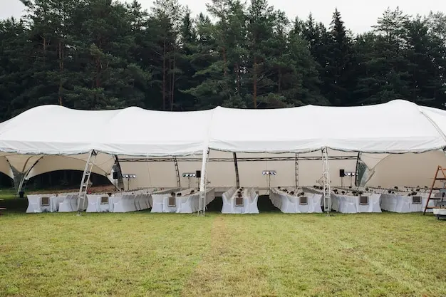 Outdoor event shelter and weather setup